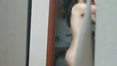 Pravi tinejdžerski amaterski par jebanje u kupaonici